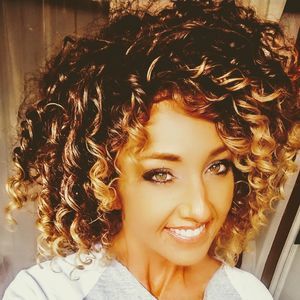 Meet your Posher, Monica